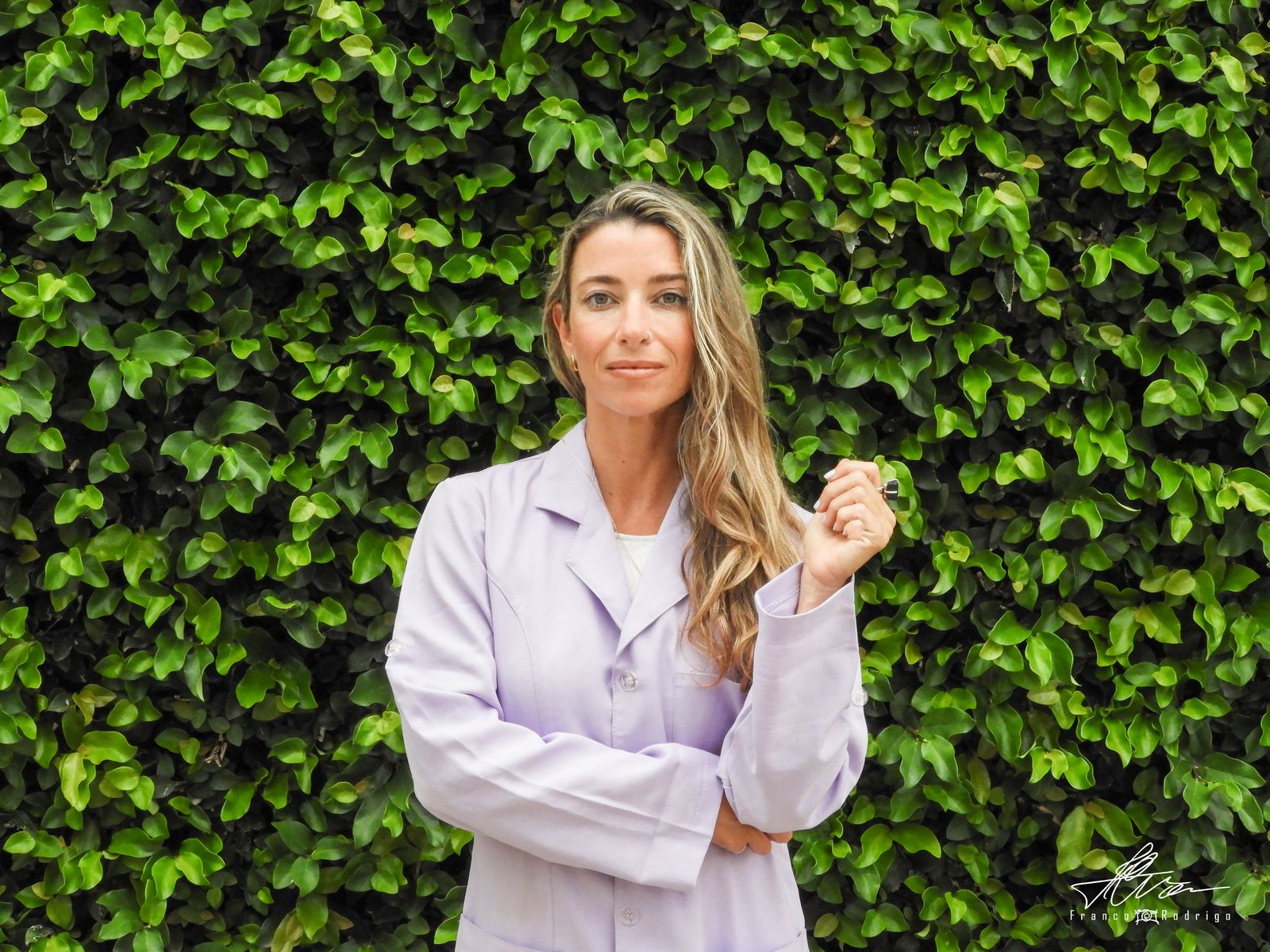Ana Tahan, naturóloga, retrato profissional